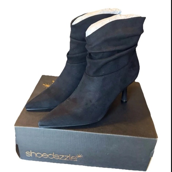 Black Heeled Booties Pointed Toe Sz 8 Nava By Shoe Dazzle Suede Feel NIB Boots - Picture 2 of 6